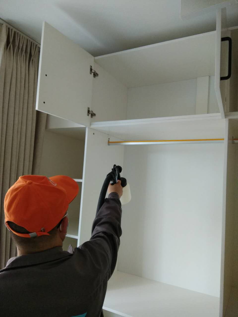 衣柜噴涂全方位治理 衣柜噴涂全方位治理