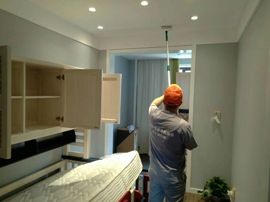 臥室頂面滾筒全方位施工 臥室頂面滾筒全方位施工