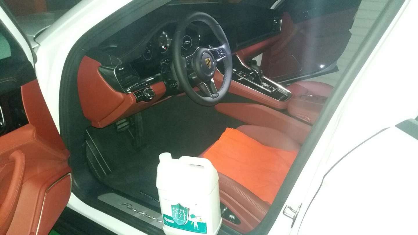 車內全方位噴涂治理施工 車內全方位噴涂治理施工