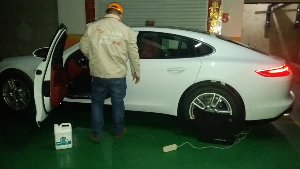 車內全方位噴涂治理施工 車內全方位噴涂治理施工