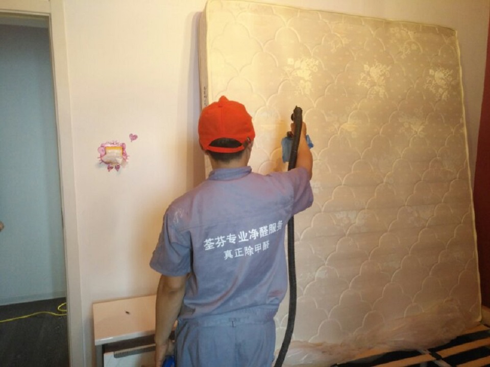 臥室床墊全方位噴涂施工治理 臥室床墊全方位噴涂施工治理