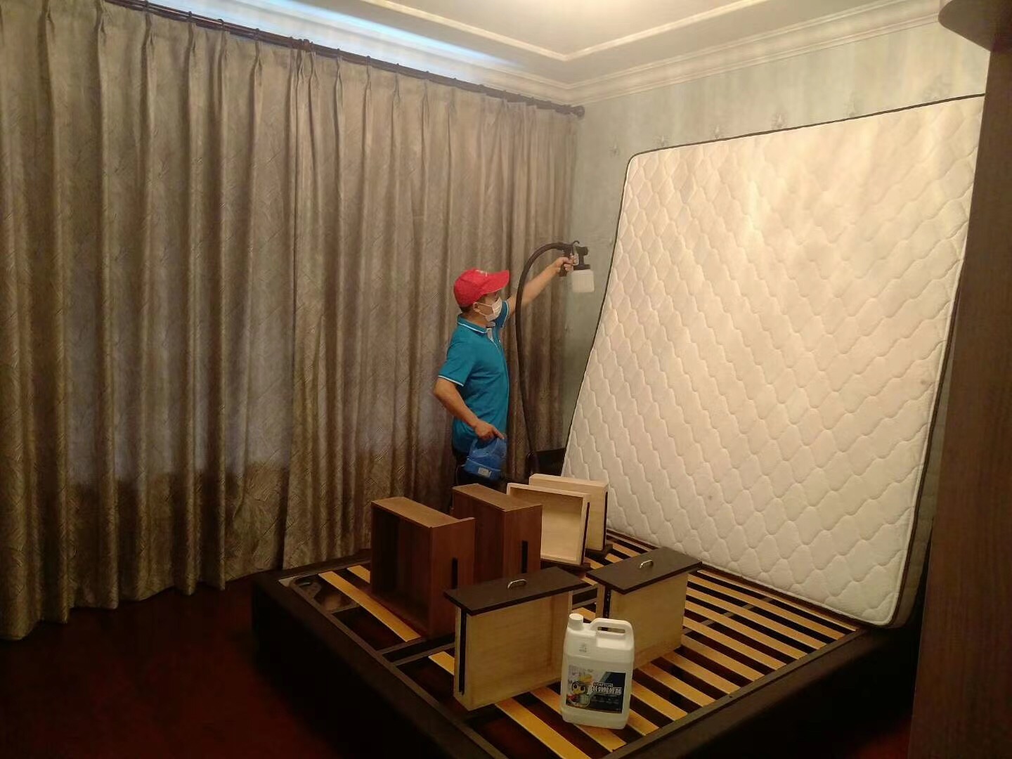 新房除甲醛床及床墊施工 新房除甲醛床及床墊施工