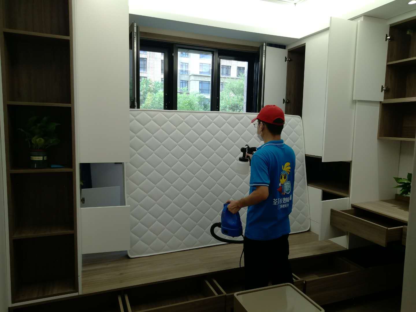 新房除甲醛沙發(fā)墊施工 新房除甲醛沙發(fā)墊施工