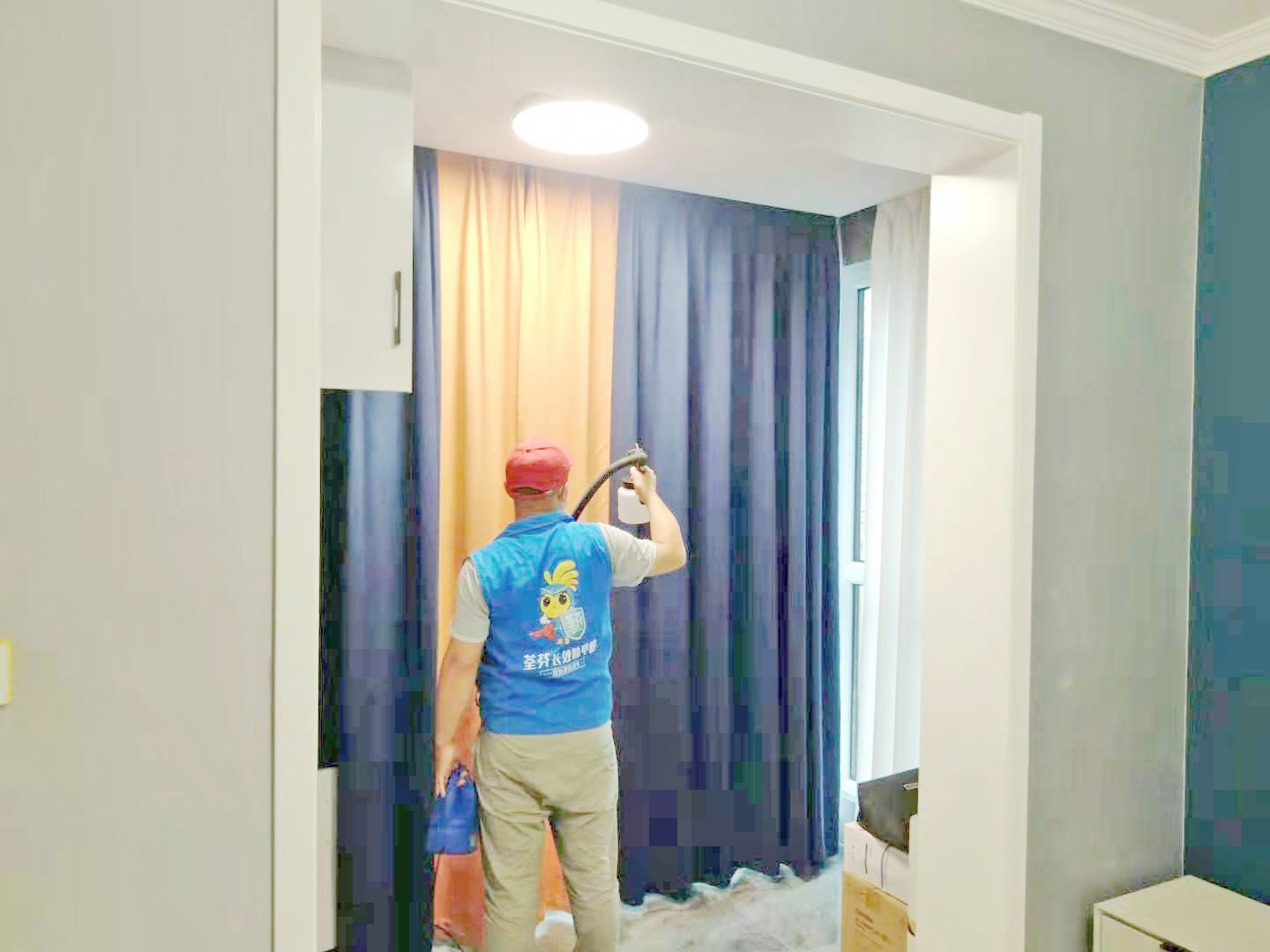 臥室窗簾噴槍施工治理甲醛 臥室窗簾噴槍施工治理甲醛