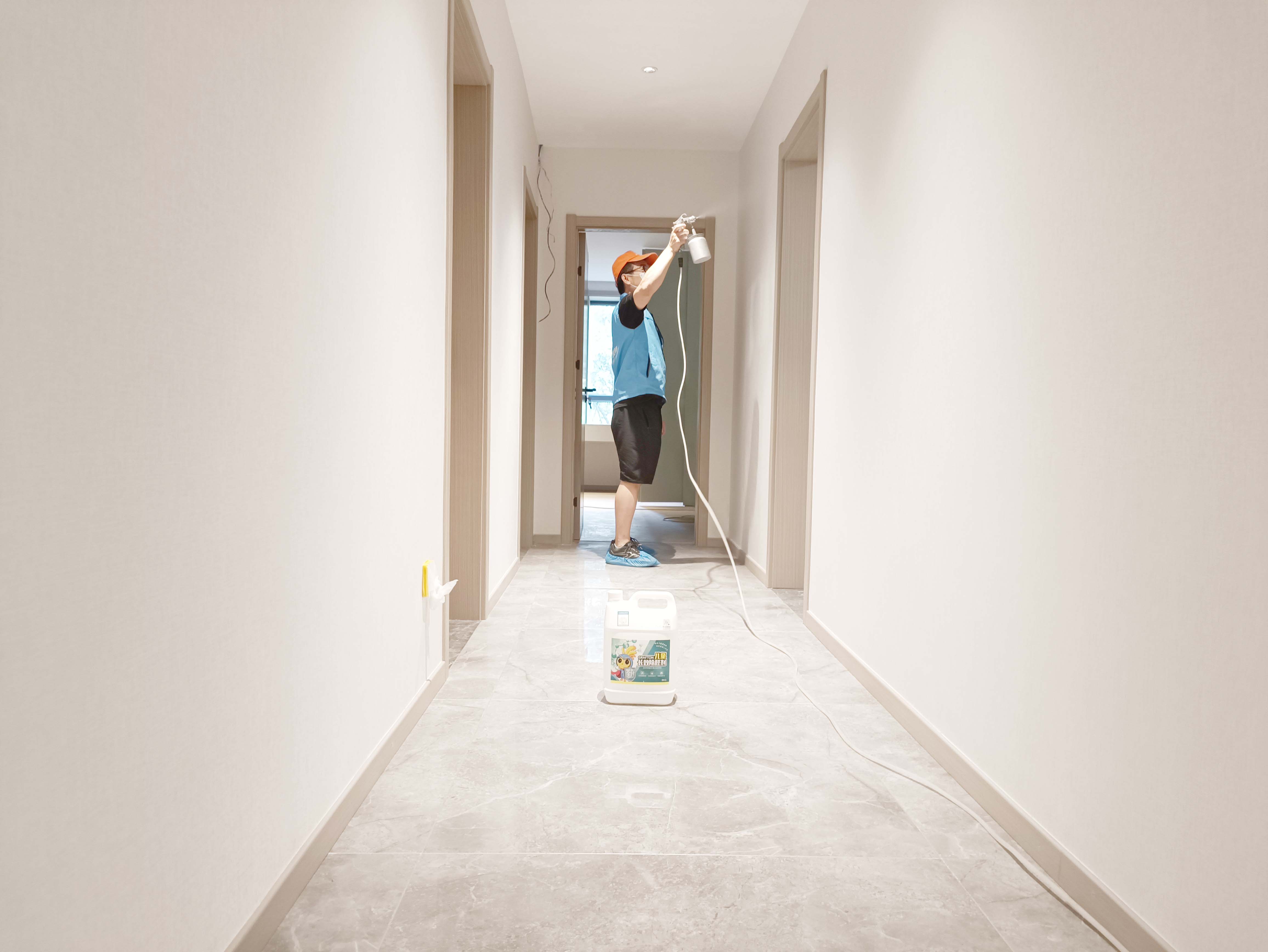 客廳過道墻面噴涂治理 客廳過道墻面噴涂治理