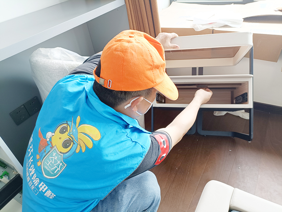 柜子抽屜拆卸噴涂治理 柜子抽屜拆卸噴涂治理