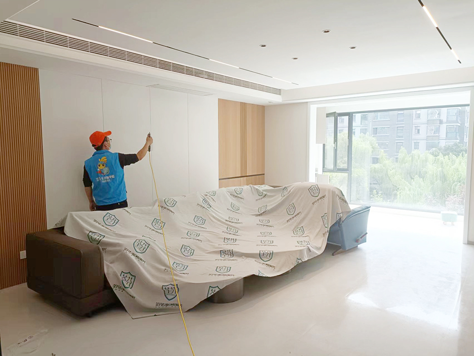 客廳壁布墻面噴槍施工治理甲醛 客廳壁布墻面噴槍施工治理甲醛